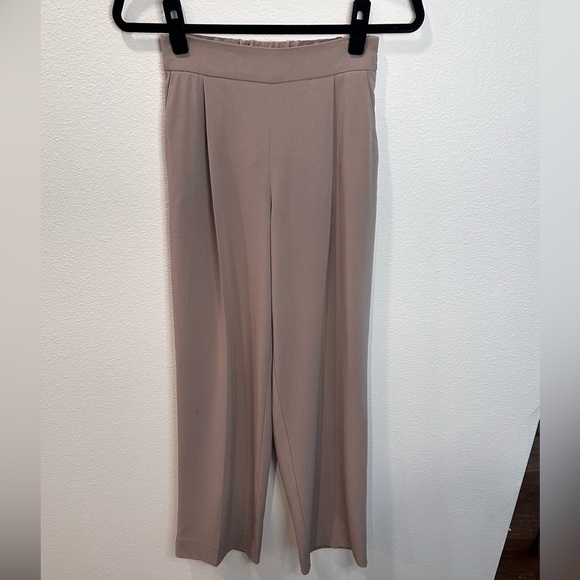 Aritzia Babaton Tio Pant - Picture 2 of 6